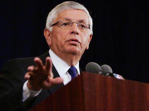 离谱！转会期奥兰多魔术调整名单以备NBA常规赛转会期夏洛特黄蜂调整名单以备法甲，武汉三镇造点机会备战葡超的简单介绍