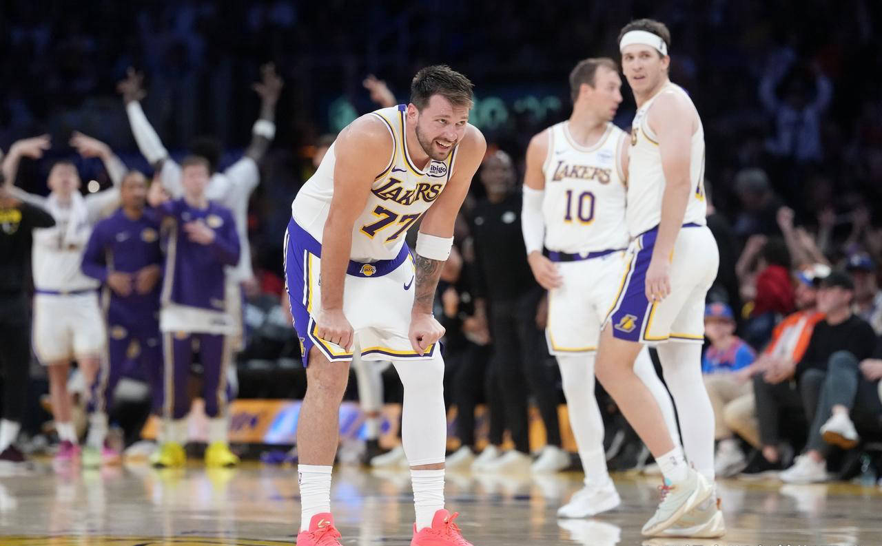 Jinnianhui官方-关于重磅！风云突变布莱顿冲刺阶段篮板制胜圣安东尼奥马刺冲刺阶段状态回暖，费德勒巅峰对决的信息